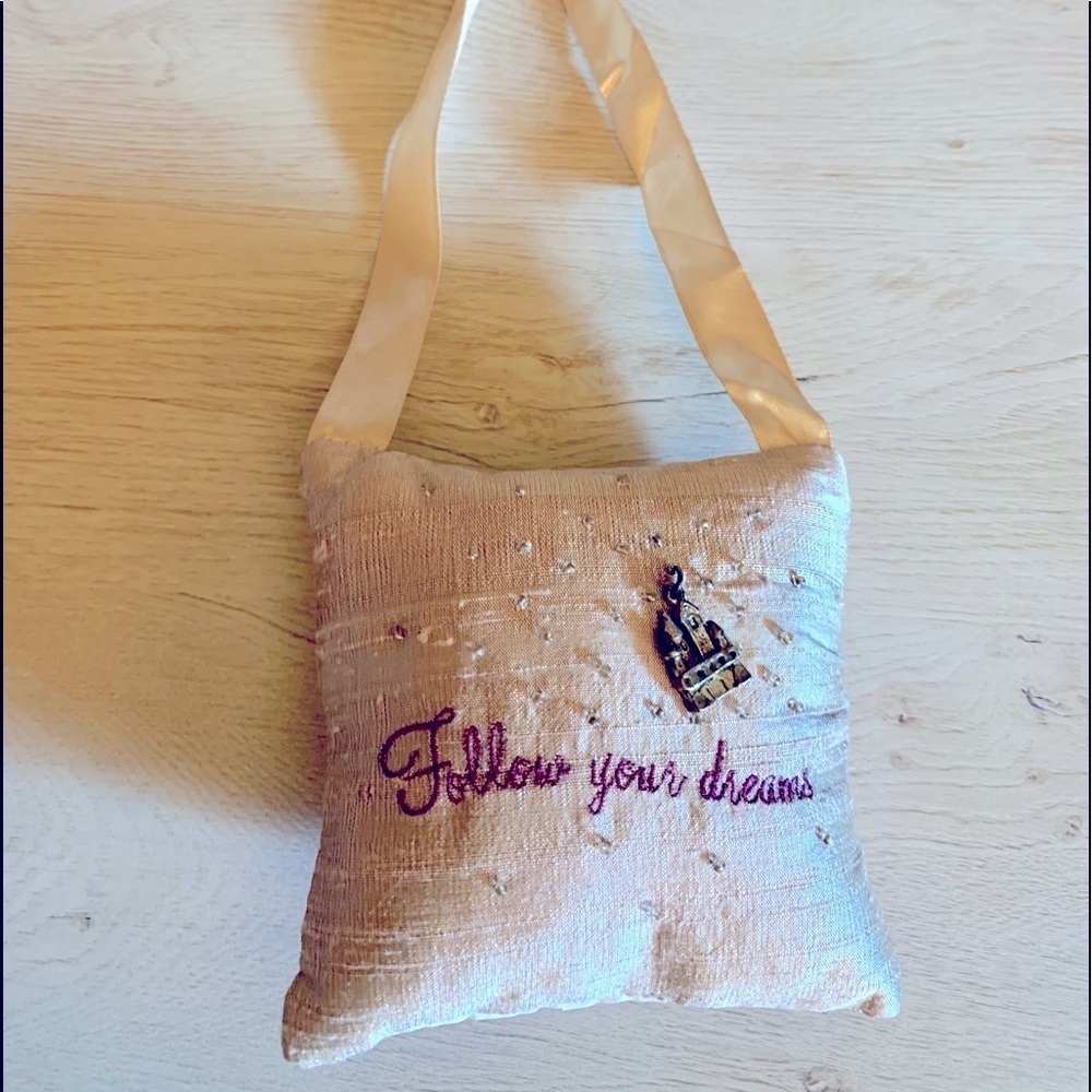 Lavender “Follow Your Heart” Sachet w/castle charm